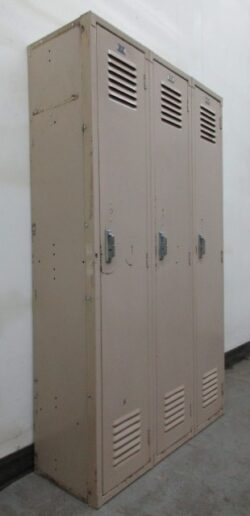 Refurbished Metal Lockers